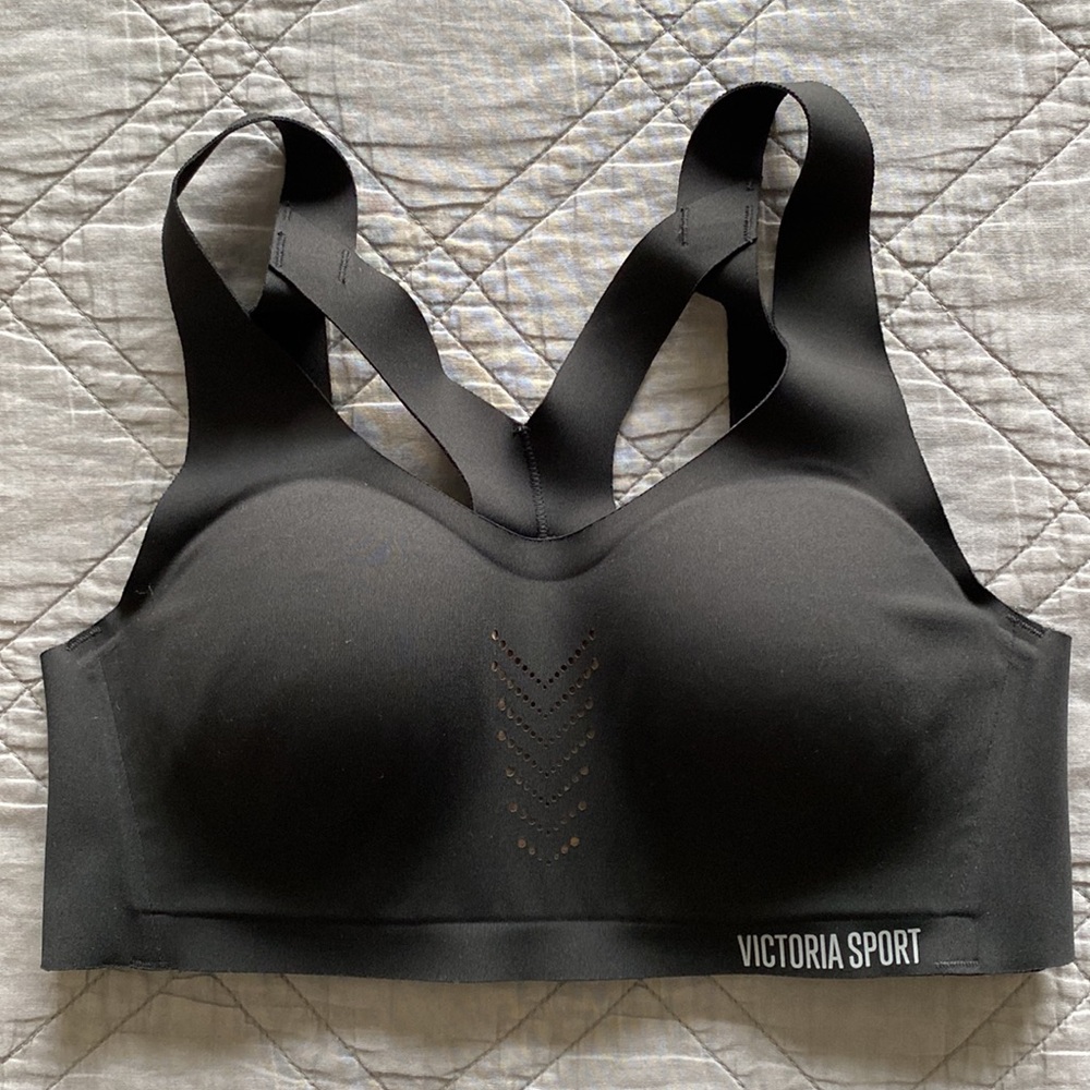 •Victoria’s Secret Sport Angel Max• Criss-Cross Back Athletic Sports Bra